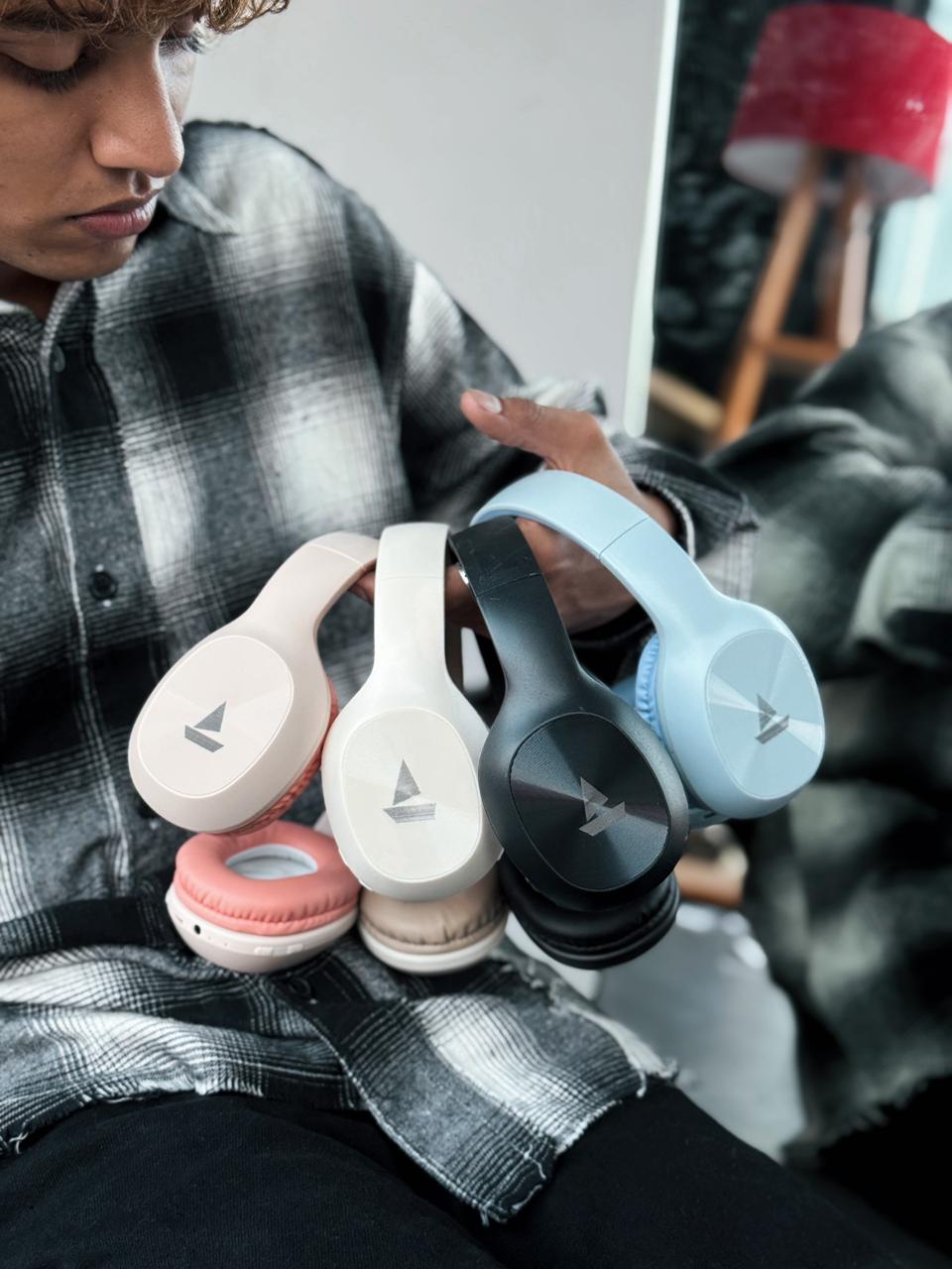 boAt HEADPHONE ANC 751